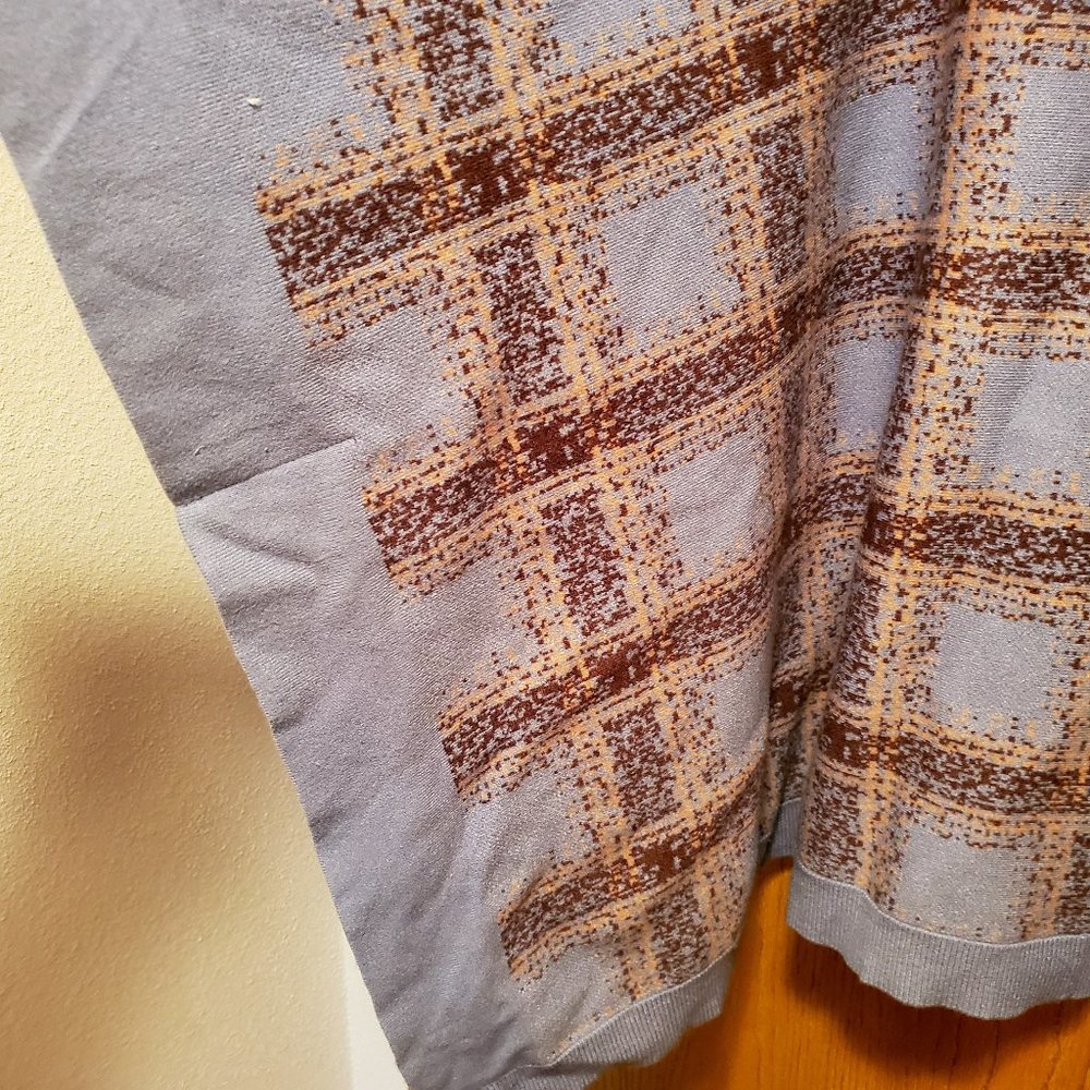 One Size Fits All Cape / Pocho soft light blue geometric pattern Max Studios